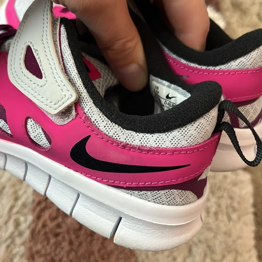 Nike free run 2 pure platinum black pink youth 2.5
